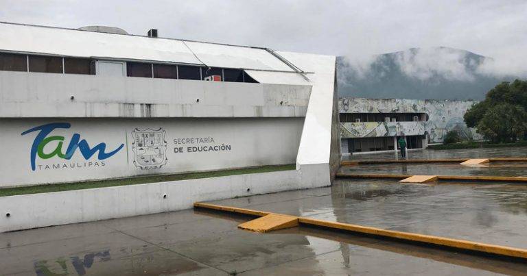 Confirma SET suspensión de labores para Docentes y Administrativos