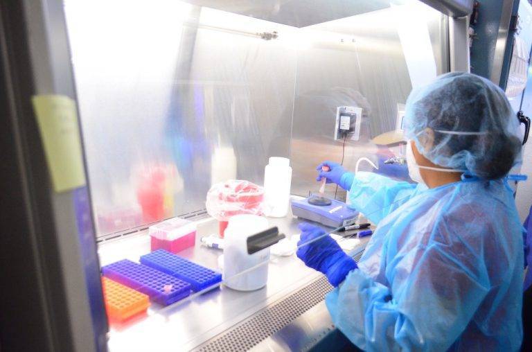 Analiza Salud 15 nuevos casos sospechosos a COVID-19
