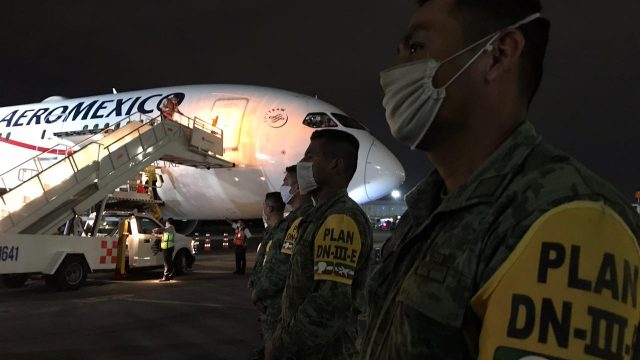 Llegarán 11 aviones a México con insumos para afrontar pandemia