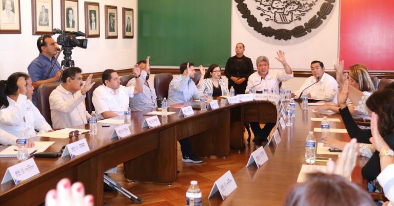 â€œEsquivaâ€ Ayuntamiento su obligación legal ante covid-19, afirma regidor