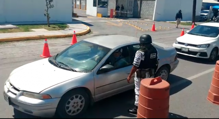 Insulta conductor a elemento de la Guardia Nacional en filtro de concientización covid-19