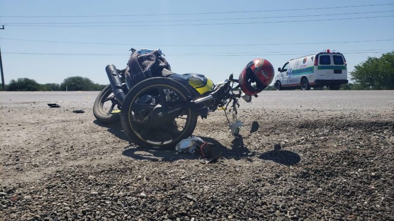Choca motociclista en carretera a Monterrey