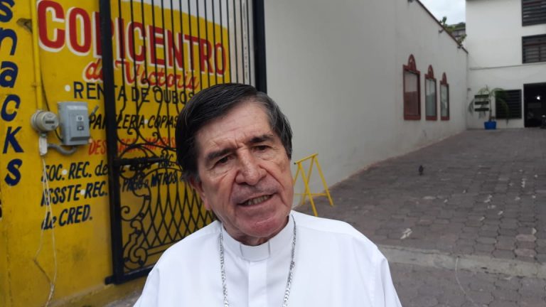 Reapertura de Iglesias solo es un rumor: Obispo