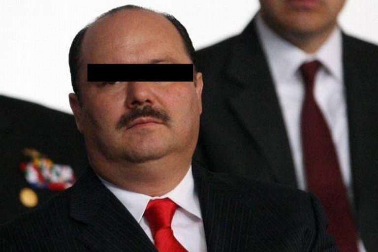 EE.UU. retrasa vista de libertad bajo fianza de exgobernador mexicano