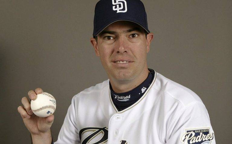 Se apunta â€œEl Rocketâ€ Valdez para la alcaldí­a de Victoria