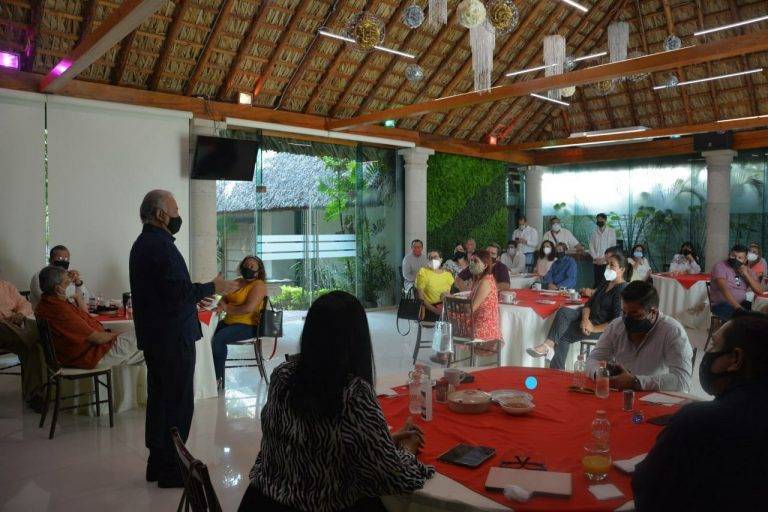 Realiza Héctor Garza gira por la zona conurbada, Ciudad Victoria y Reynosa
