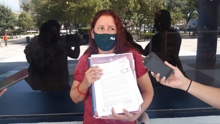 Discriminan a alumna en la Normal de Educadoras Estefaní­a Castañeda