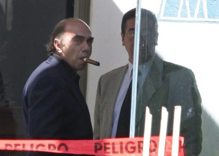 Descongela UIF 800 mdp a Kamel Nacif