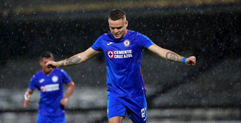 El Cruz Azul es el lí­der del Apertura mexicano después de 11 jornadas