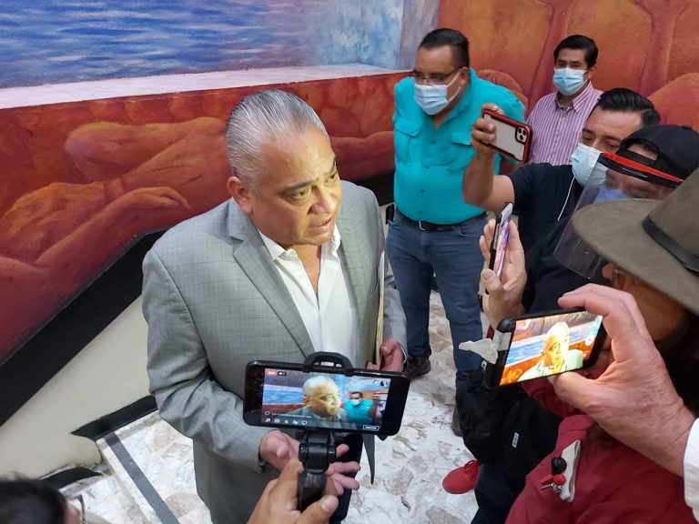 Reunión entre Mario López y César Verástegui demuestra gran madurez polí­tica: Puente Acosta