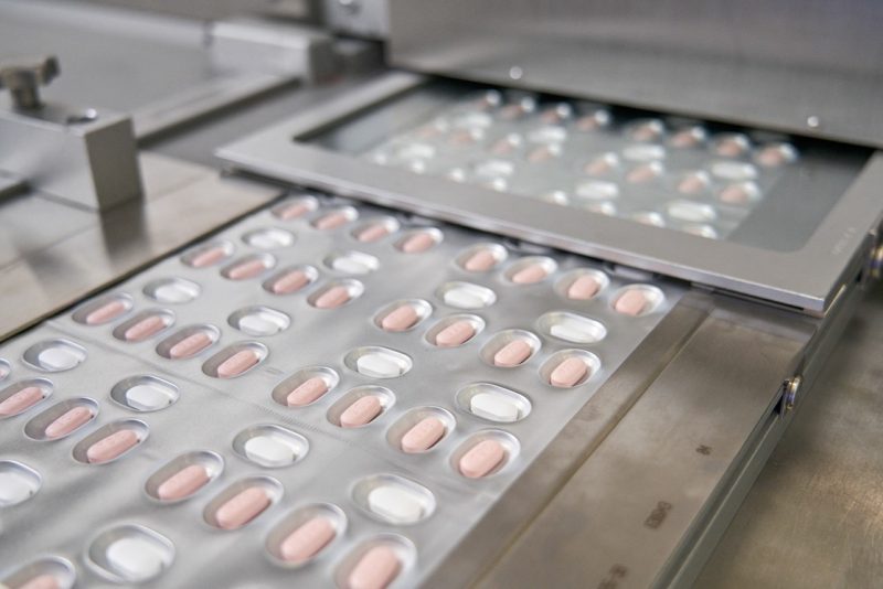 El gobierno distribuirá las medicinas para tratar covid: AMLO