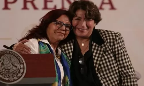 Releva Leticia Ramírez a Delfina Gómez en la SEP
