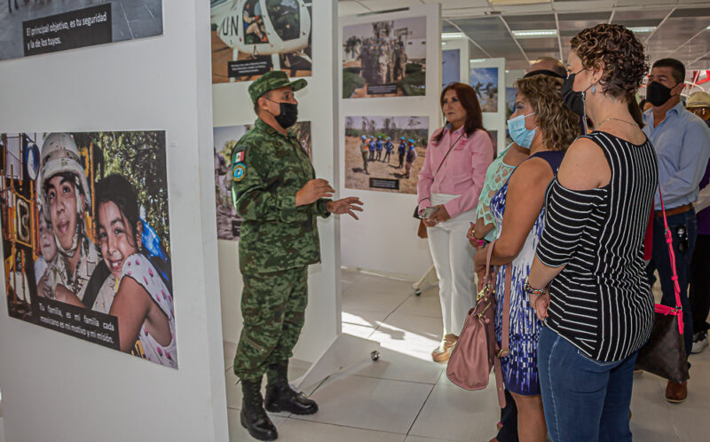 Inauguran exposición “Ejército y Fuerza Aérea,  más Cerca de Ti” en sala “Tomás Urtusástegui”