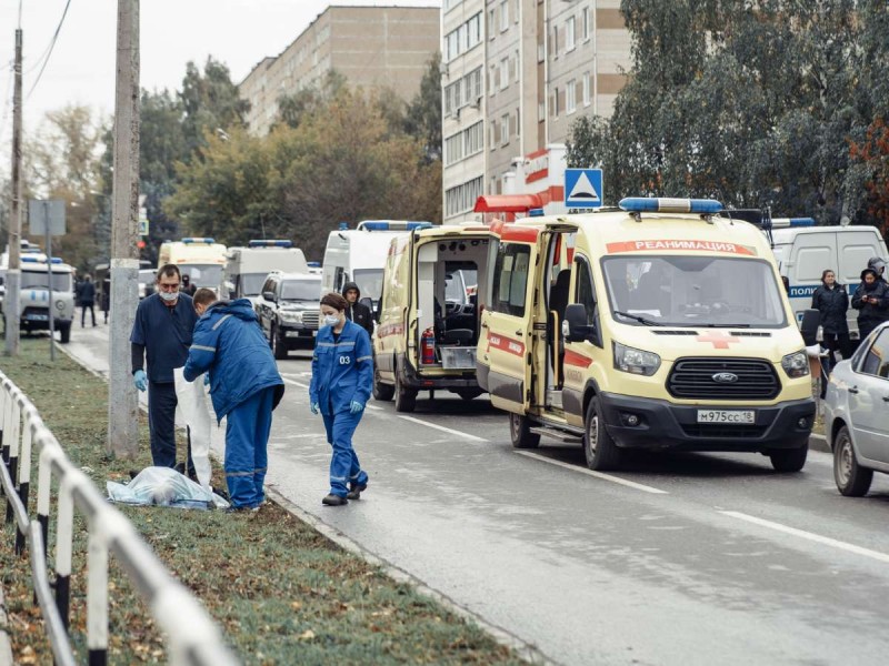 Suman 15 muertos por tiroteo en escuela de Rusia