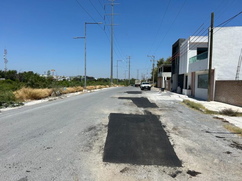 Aplica Gobierno de Reynosa asfalto donado por Pemex