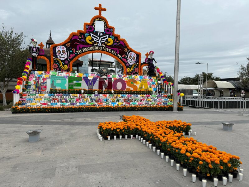 Inaugura Municipio hoy el Monumental Altar en la plaza principal Miguel Hidalgo