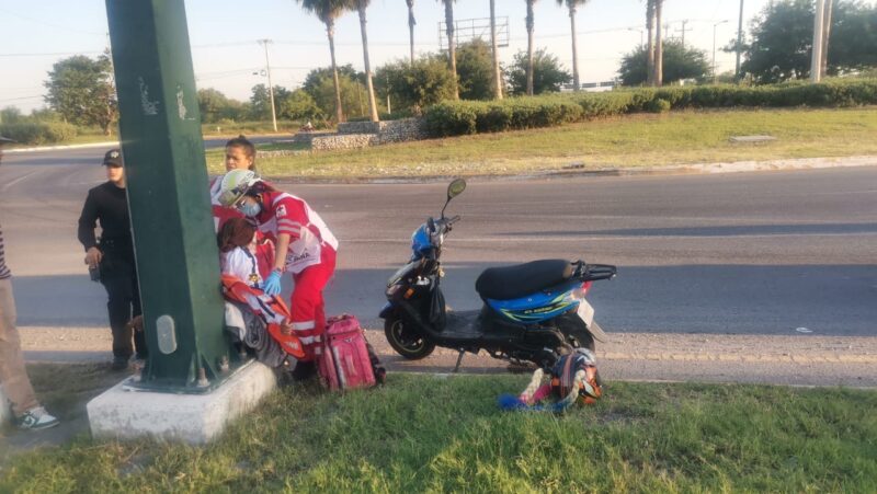 Mujer Herida al Evitar Colisión en Libramiento Naciones Unidas