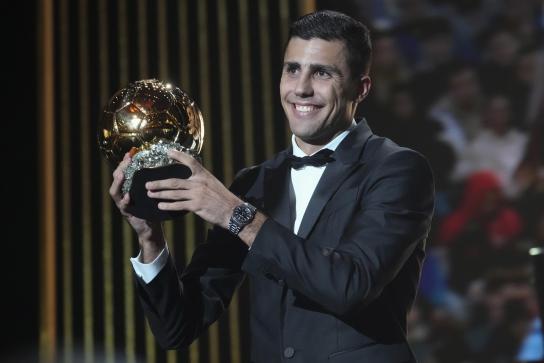 Guardiola Celebra el Balón de Oro de Rodri como una «Deuda» del Fútbol Español