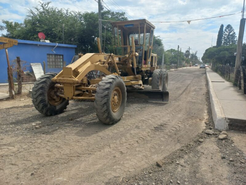 Extiende Municipio bacheo a más colonias de Victoria