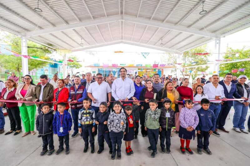 Inauguró Carlos Peña Ortiz nueva techumbre en jardín de niños Don José María Garza Cantú