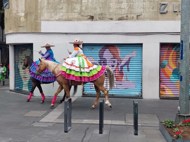 Claudia Sheinbaum preside el Desfile Cívico Militar por el 114 Aniversario de la Revolución Mexicana