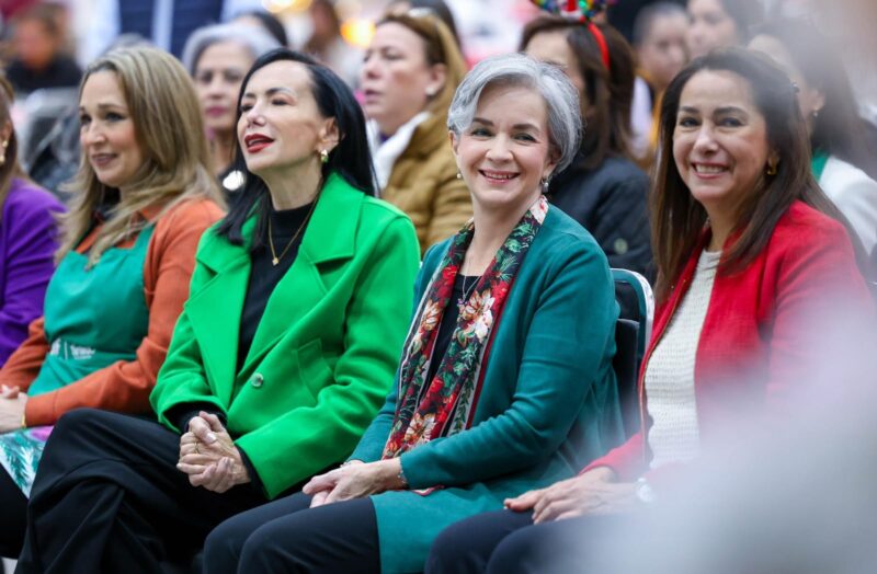 Inauguran el Bazar Navideño ‘Un DIFciembre para Recordar’