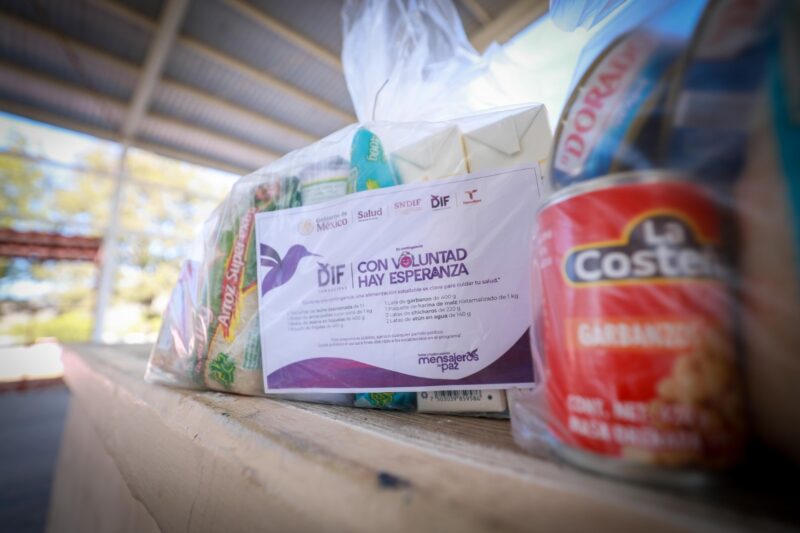 Reparten canastas alimentarias en zonas vulnerables de Tamaulipas por frío