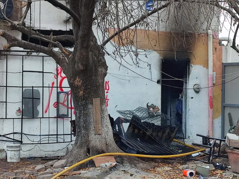Detienen a joven por incendiar presuntamente la casa de sus abuelos