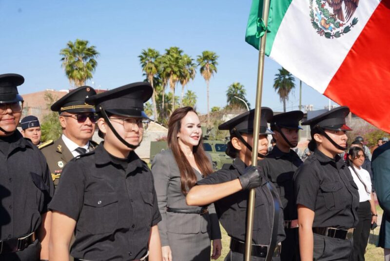 Encabeza Carmen Lilia Canturosas Ceremonia del Día de la Bandera y Fortalece Identidad Nacional