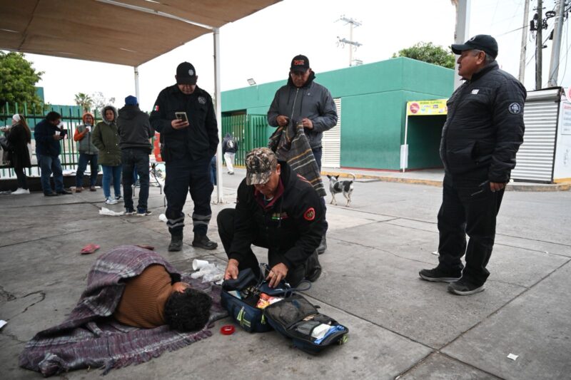 Asiste PC de Victoria a 17 personas por frío extremo