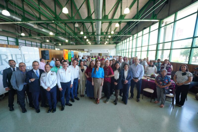 Gobierno de Nuevo Laredo reconoce trayectoria y compromiso de trabajadores municipales