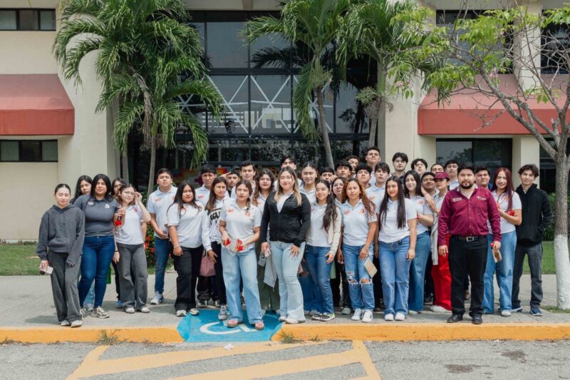 Recibe Tecnológico de El Mante a alumnos de bachillerato