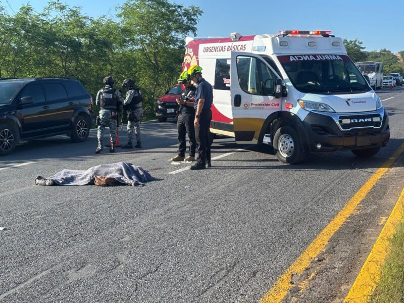 Muere hombre arrollado por tráiler en Libramiento Naciones Unidas