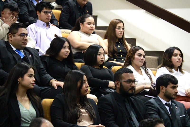 Jóvenes toman el Congreso de Tamaulipas como diputados por un día
