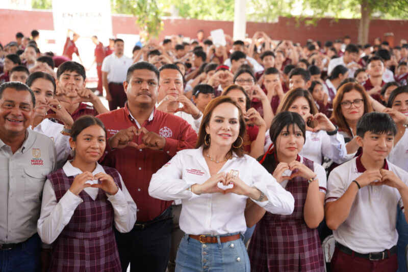 ALCALDESA CARMEN LILIA CANTUROSAS TRANSFORMA INFRAESTRUCTURA DE SECUNDARIAS TÉCNICAS DE NUEVO LAREDO